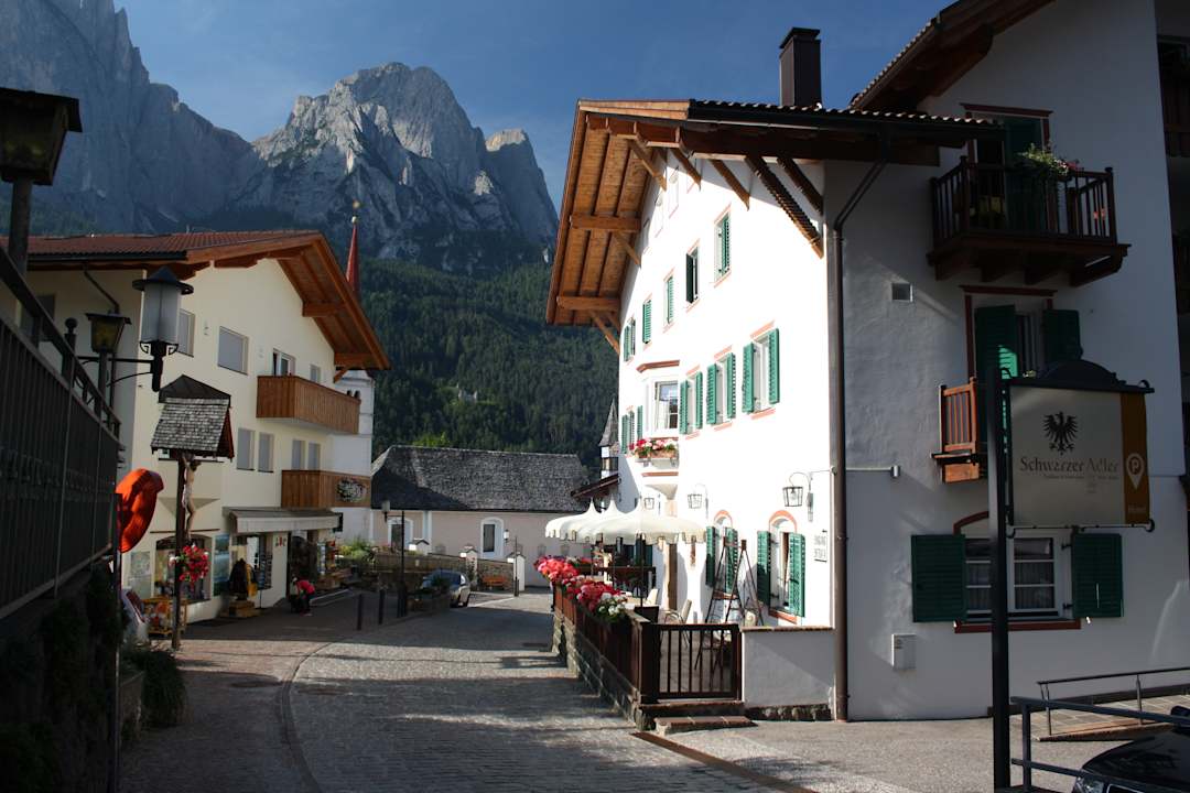 Außenansicht Hotel Schwarzer Adler