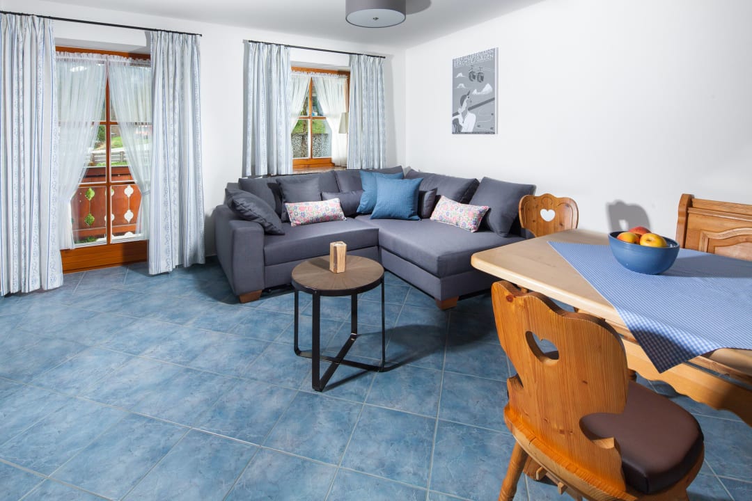 Zimmer Gästehaus und FeWo Egglerlehen