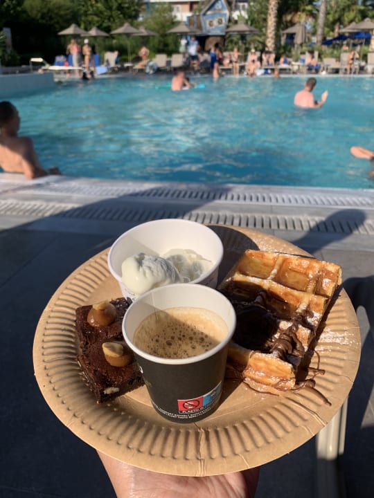 Gastro Esperides Beach Resort