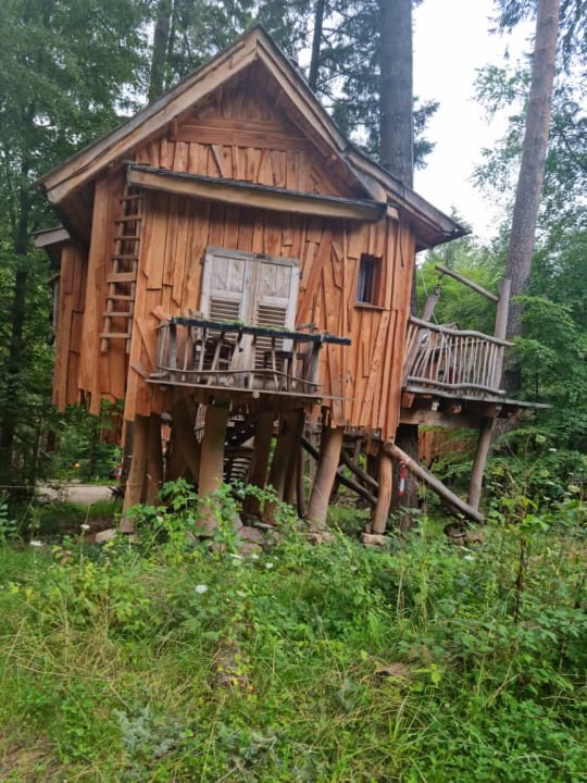 Außenansicht Natur-Resort Tripsdrill