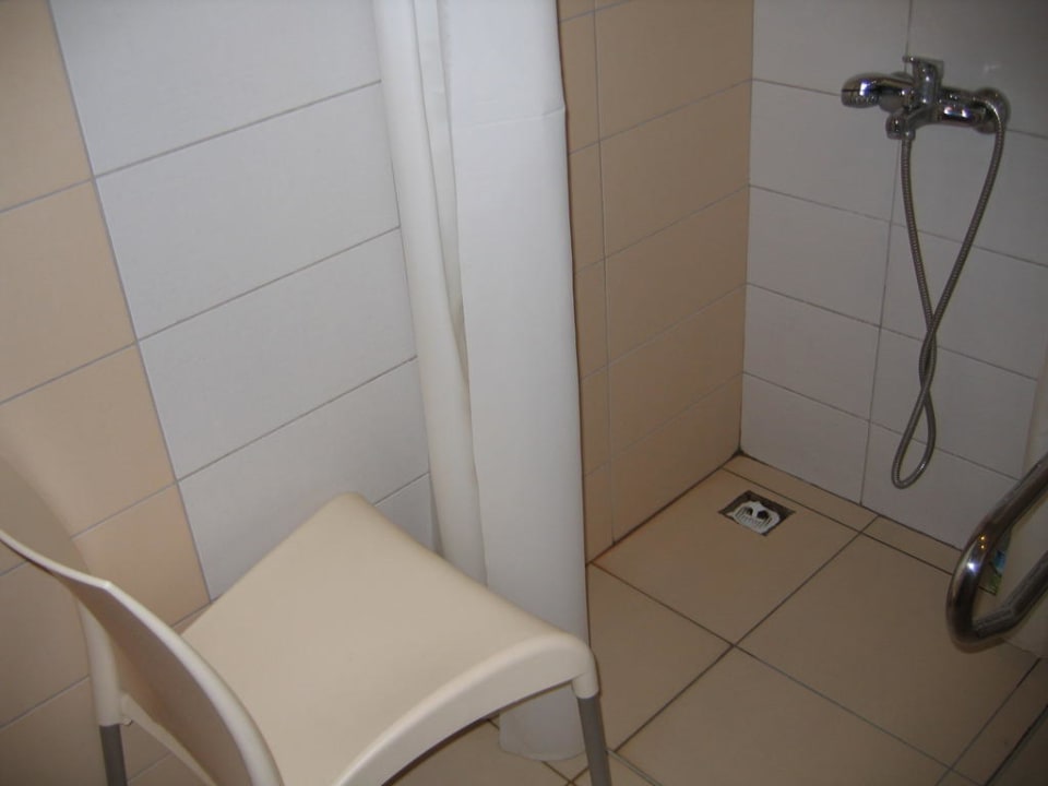 Łazienka dla niepełnosprawnych Solivia Hotel