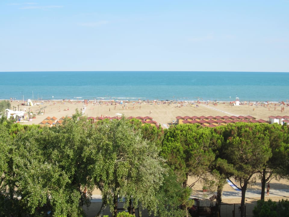 Der Strand vom Lido Hotel Venezia 2000