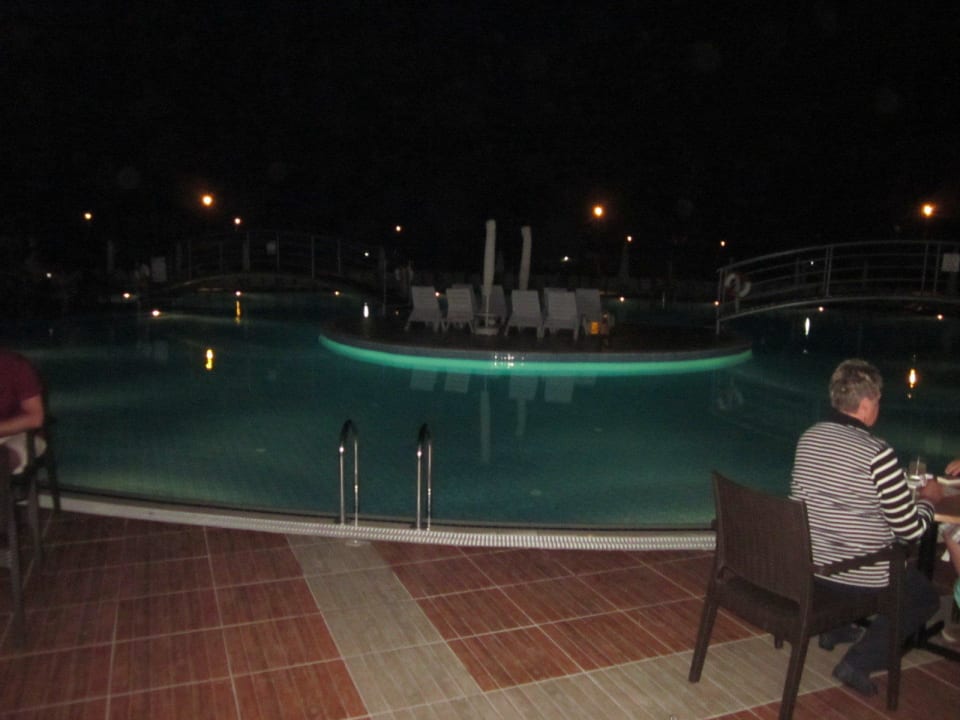 Abends Cenger Beach Resort & Spa