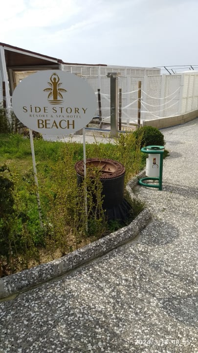 Strand Side Story Resort & Spa