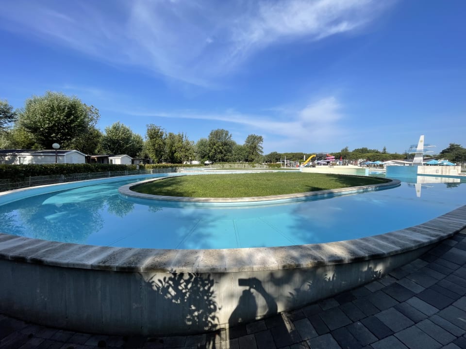 Pool Marina Julia Family Collection