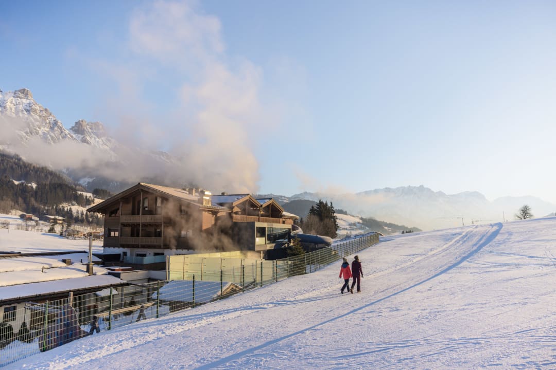 Außenansicht Hotel Riederalm