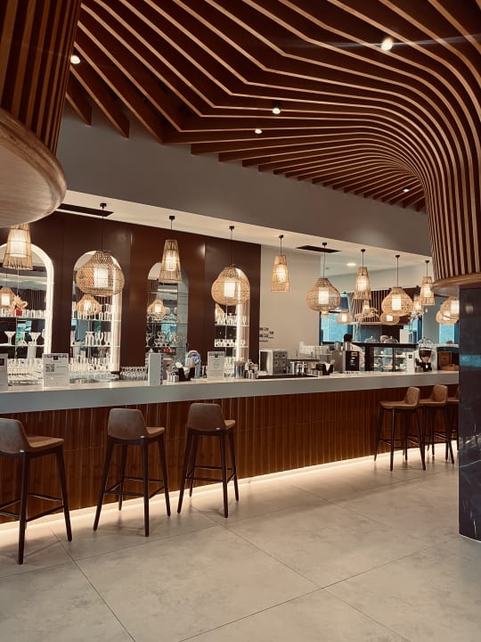 Lobby Jacaranda Luxury Resort