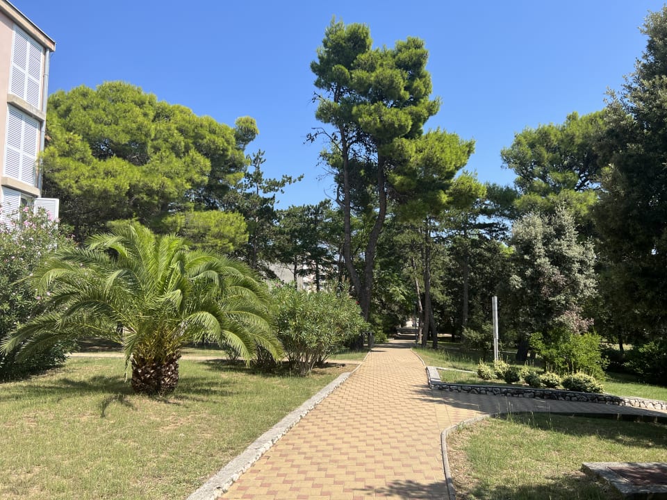 Gartenanlage Lopar Family Hotel