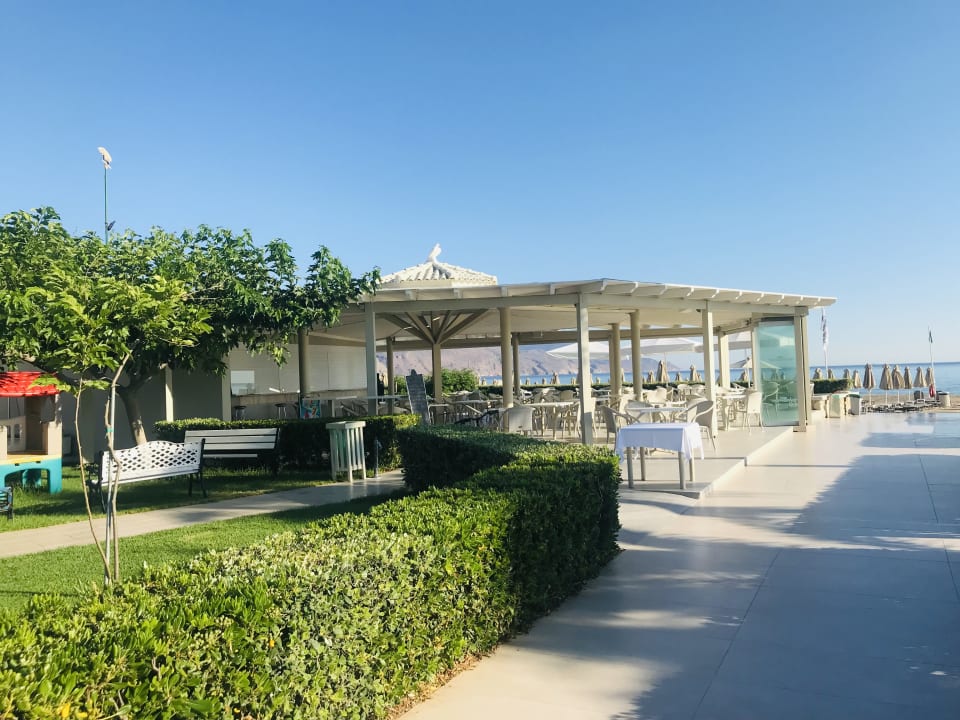 Gastro Vantaris Palace