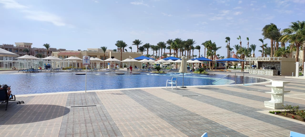 Pool Beach Albatros Resort
