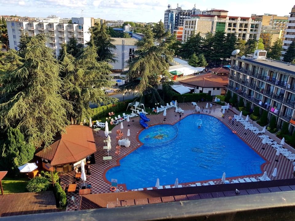Pool Hotel Baikal