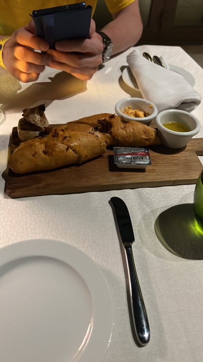 Gastro Miramar Al Aqah Beach Resort