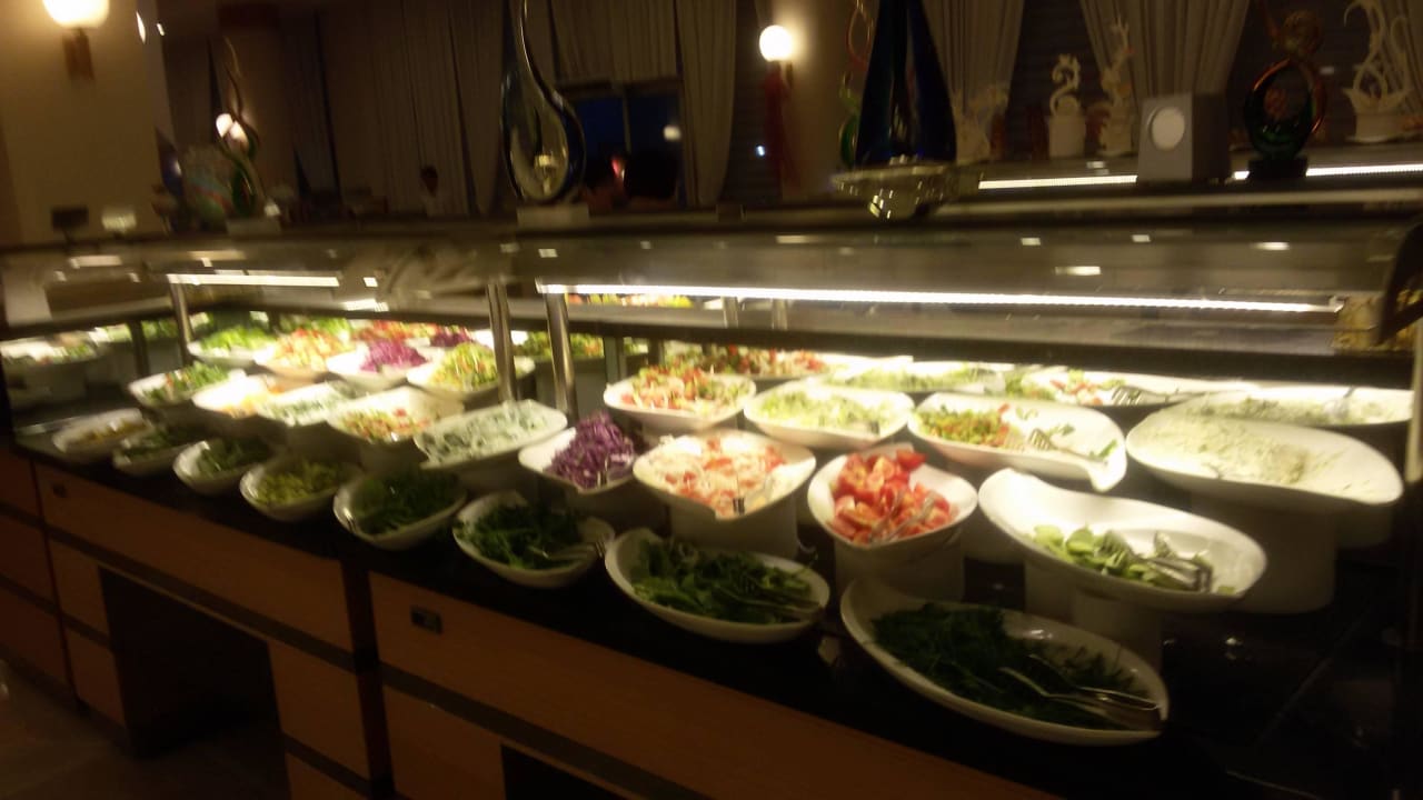 Leckereien an den Buffet`s Narcia Resort Side