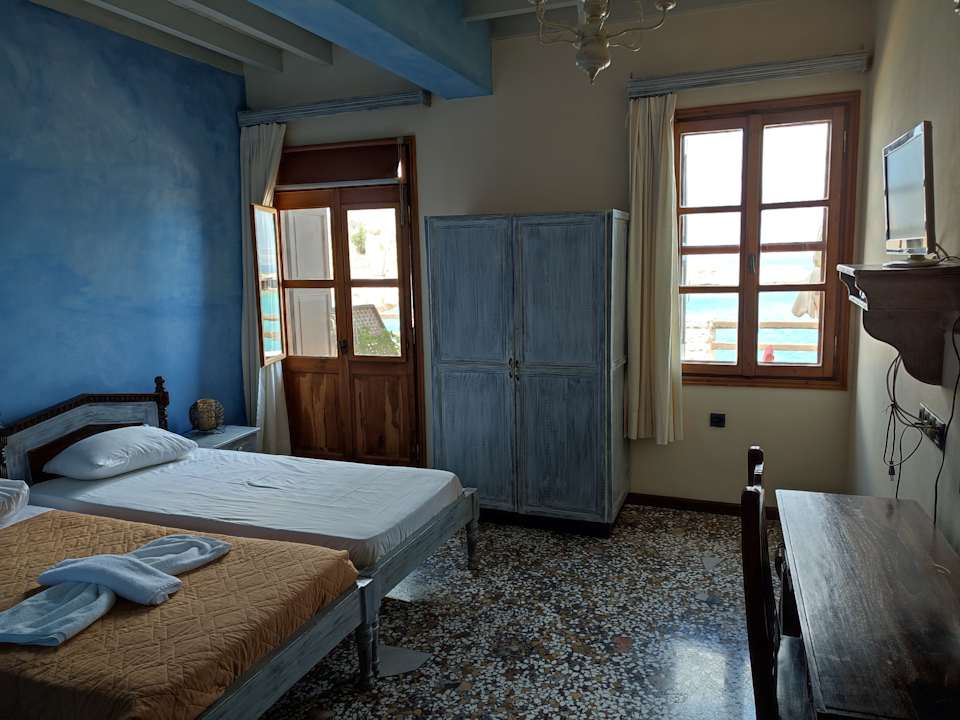 Zimmer Agnanti Studios