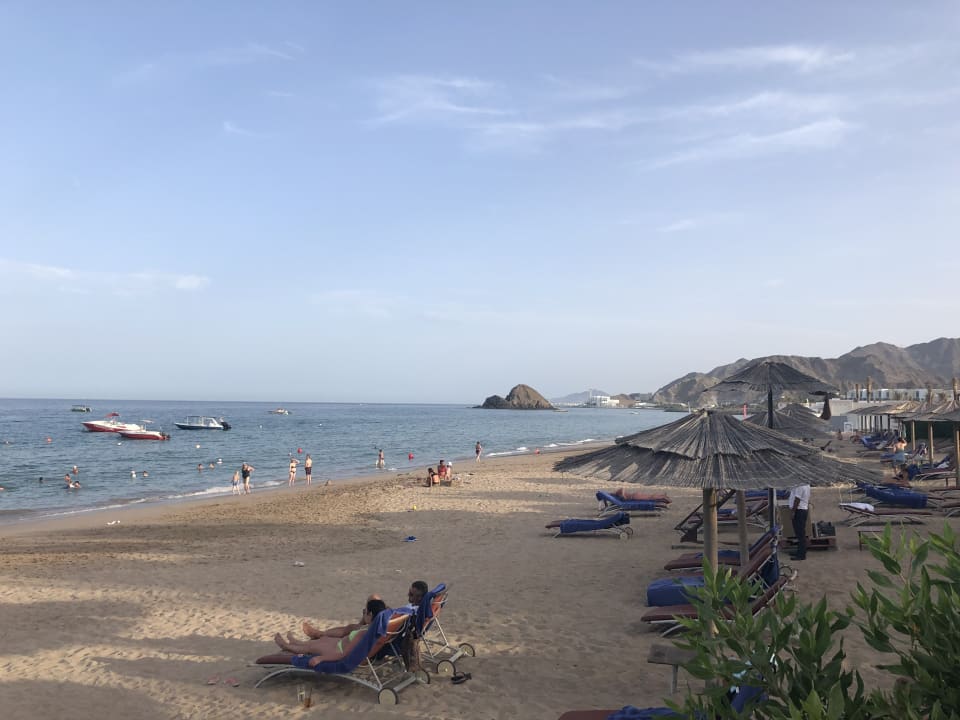 Strand Miramar Al Aqah Beach Resort