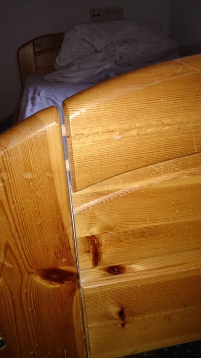 Bett, welches aus dem Leim geht Gut Wenghof - Family Resort