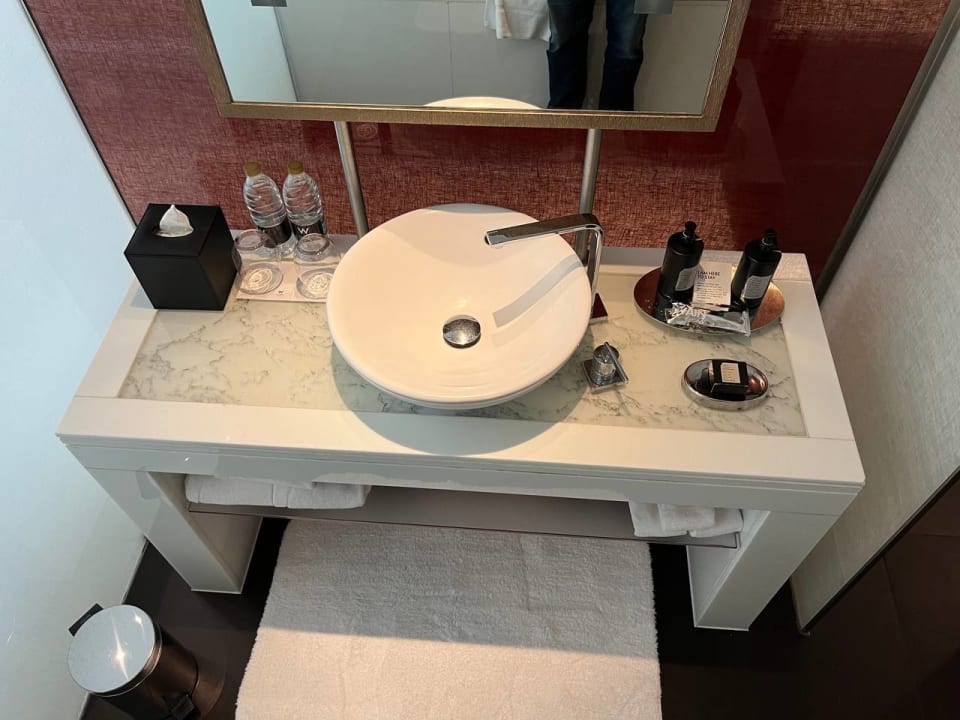 Zimmer W Abu Dhabi - Yas Island