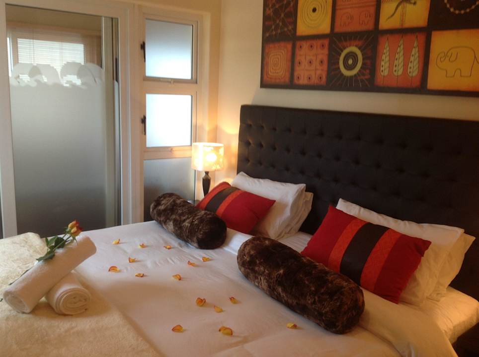 Revamped Suite  Hotel Secret Garden