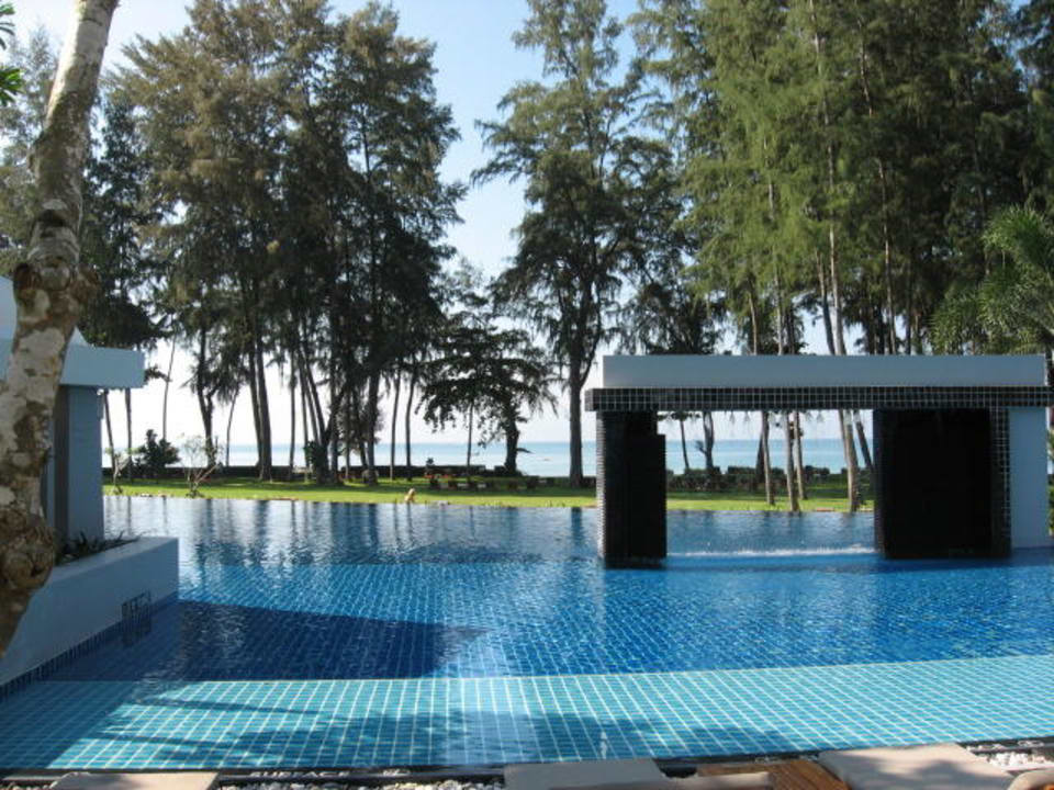 Pool Dusit Thani Krabi Beach Resort