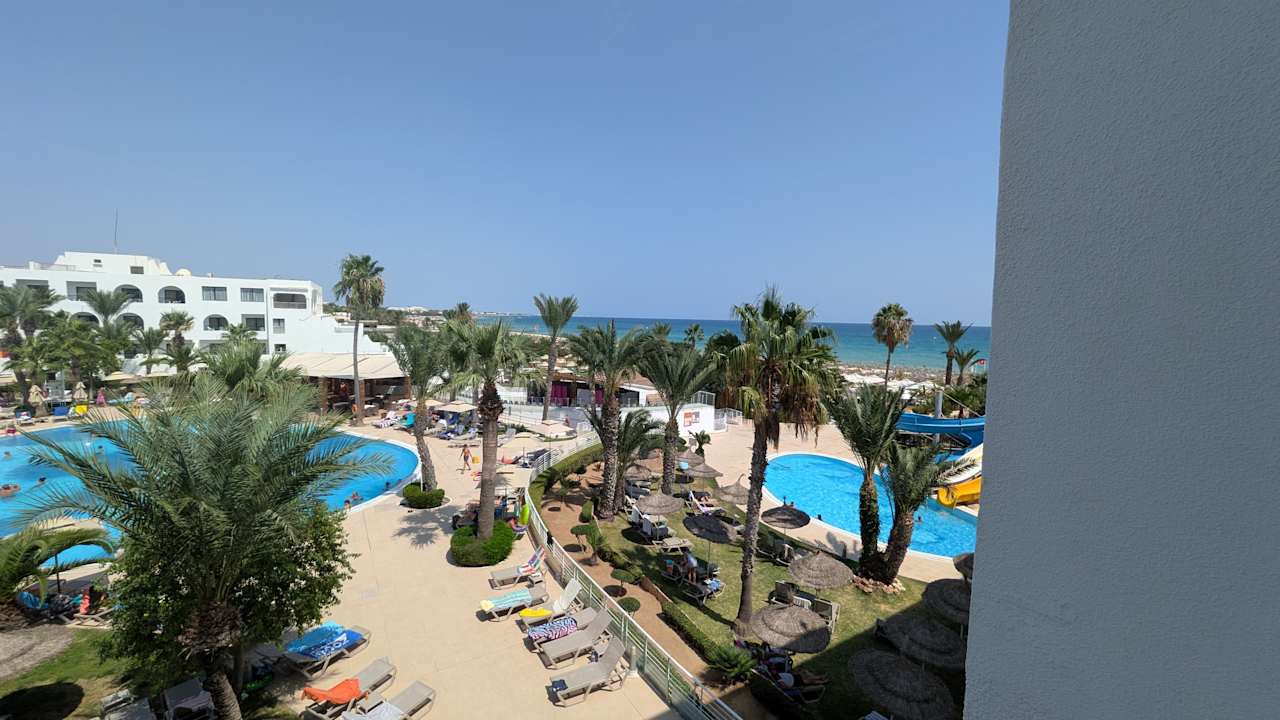 Ausblick Nozha Beach Resort & Spa