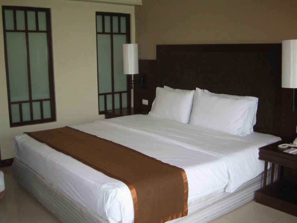 Unser Zimmer Courtyard by Marriott Phuket, Patong Beach Resort
