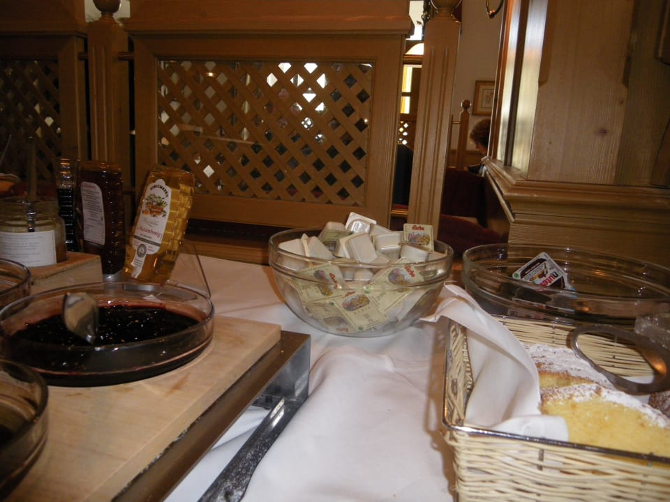 Frühstücksbüffet Lisi Family Hotel Reith bei Kitzbühel