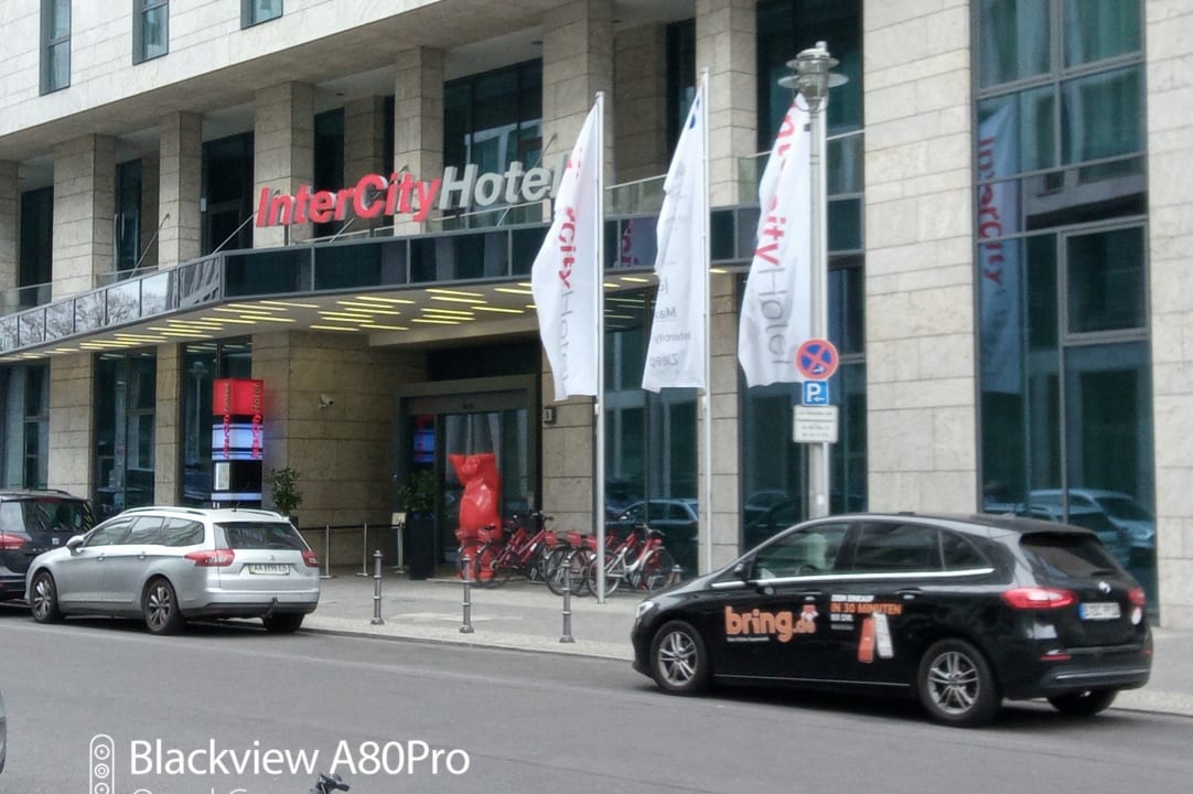 Außenansicht IntercityHotel Berlin Hauptbahnhof