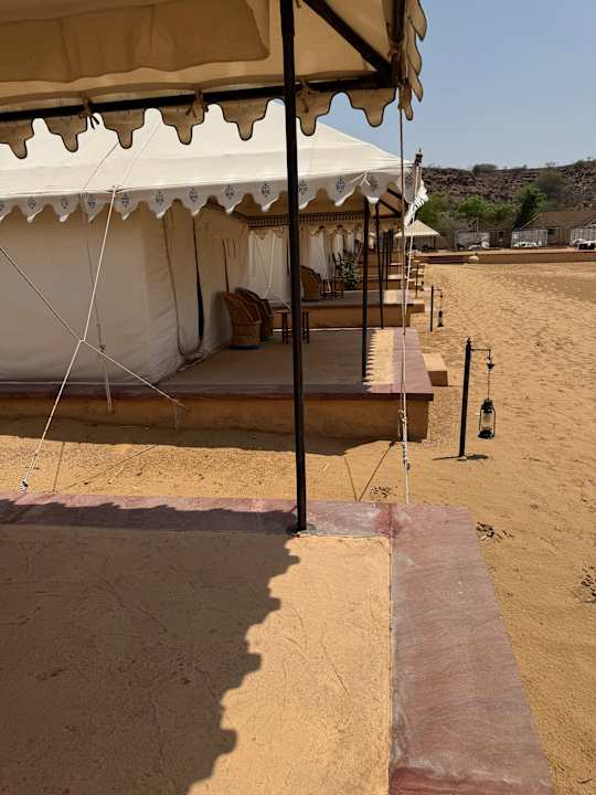 Außenansicht The Gateway Osian