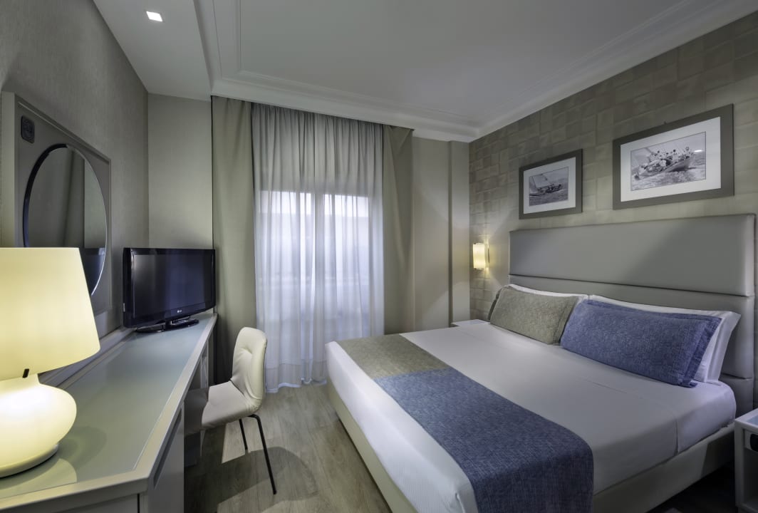 Zimmer Hotel Paradiso, BW Signature Collection