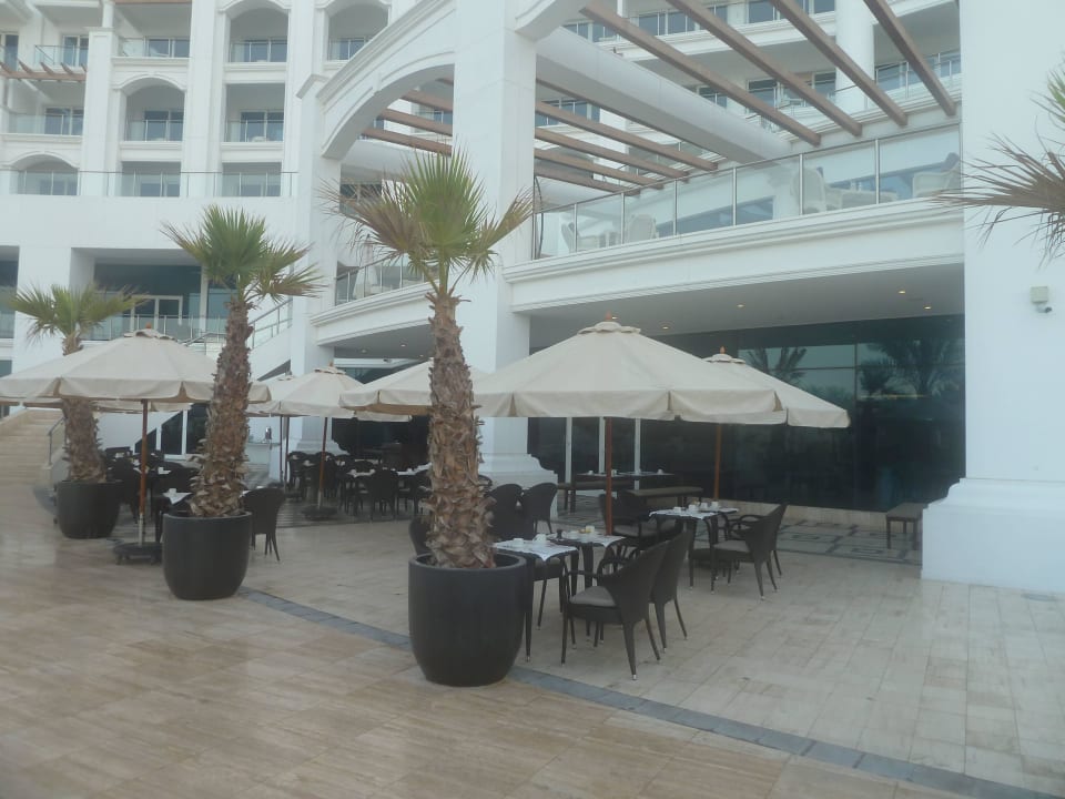 Außenbereich Mezzerie Waldorf Astoria Dubai Palm Jumeirah