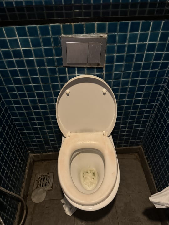 Pool Taj Bentota Resort & Spa