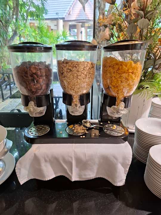 Gastro Laluna Hotel & Resort