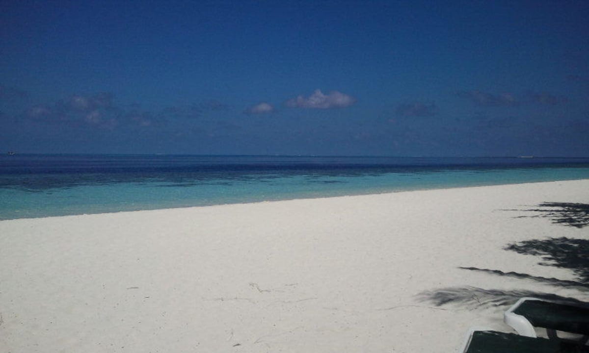 Wie im Bilderbuch Vilamendhoo Island Resort & Spa
