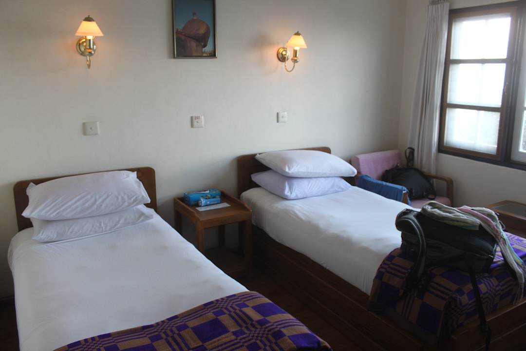 Nette , saubere Betten Mountain Top Hotel