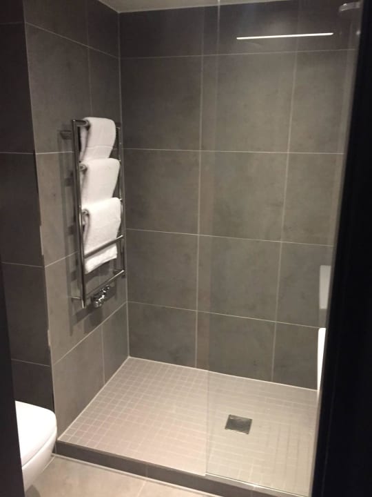 Dusche Hotel ZOE by AMANO