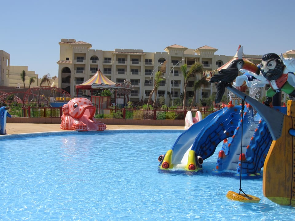 Kinder Aquapark Serenity Alma Heights