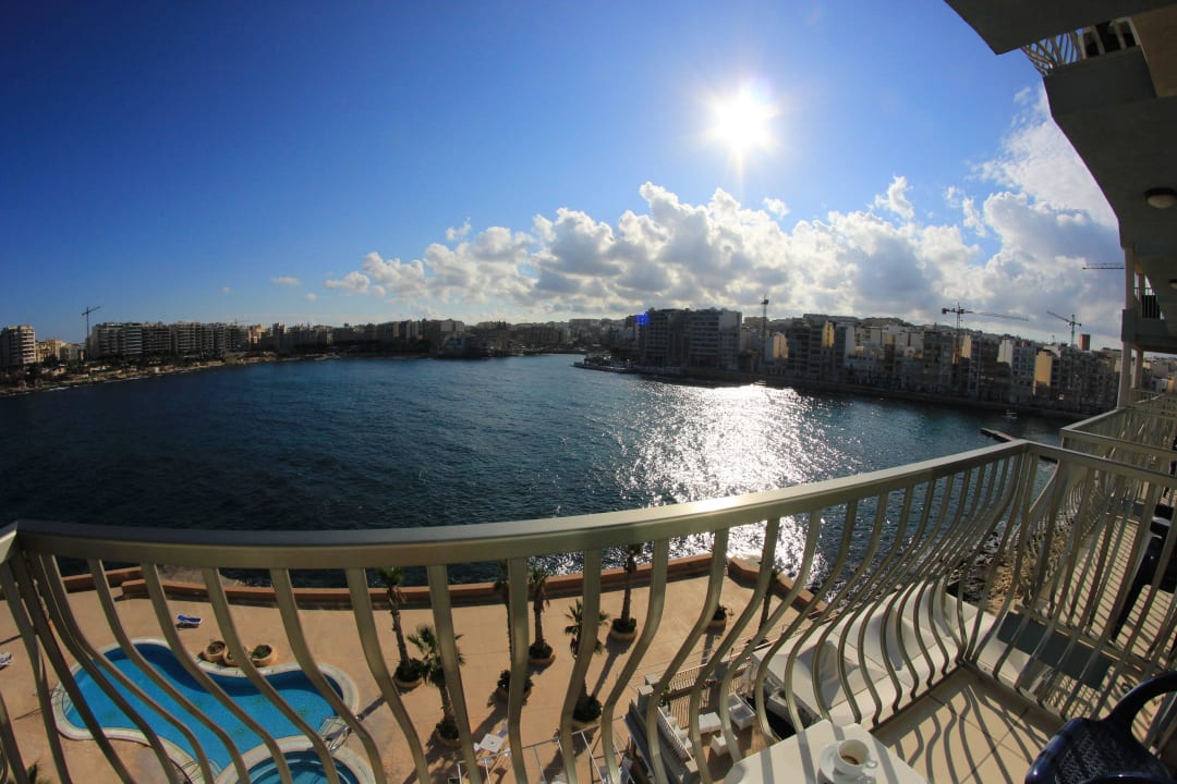 Balkon Cavalieri Art Hotel