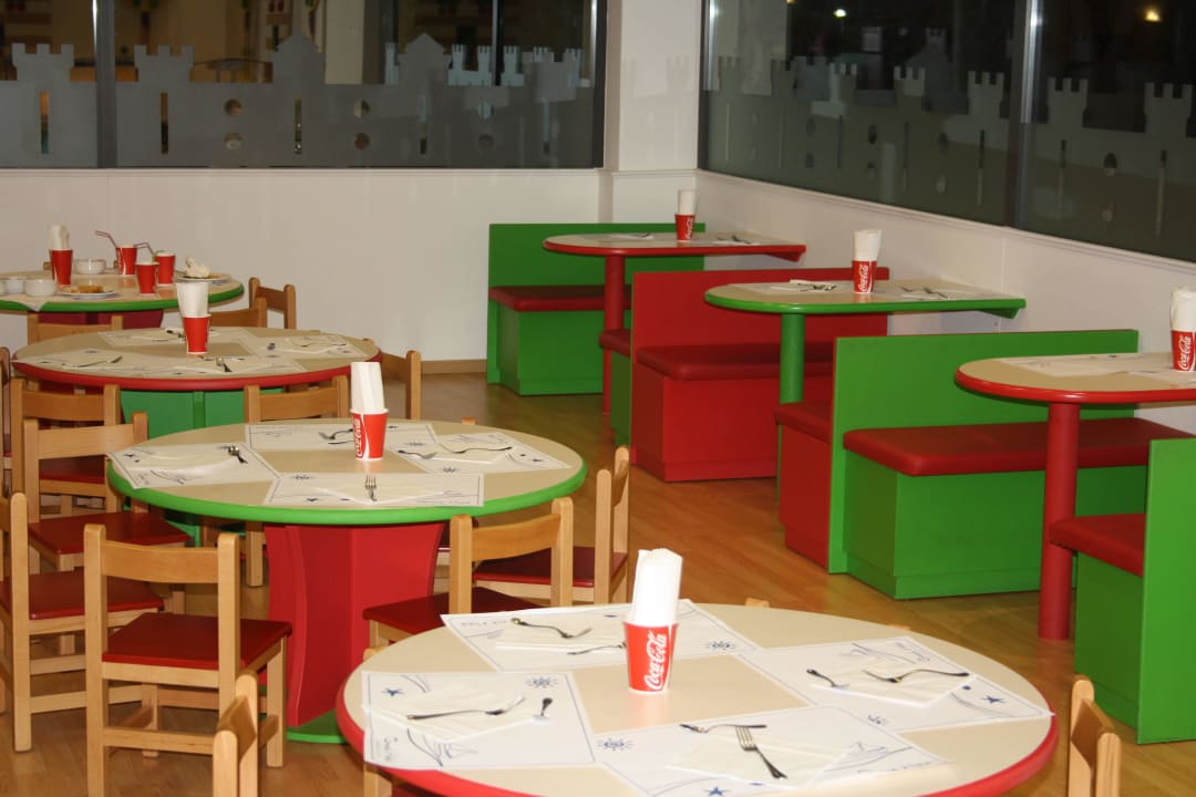 Kinderecke im Hauptrestaurant Grand Hotel Holiday Resort