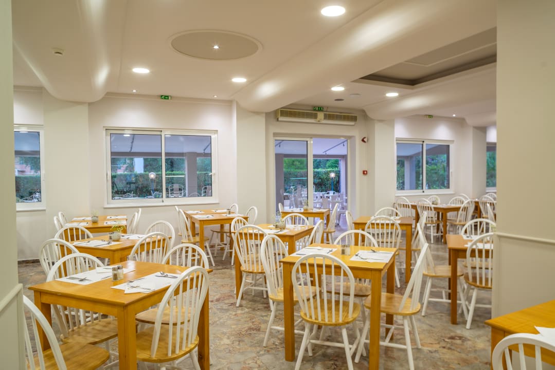 Gastro CNic Gemini Hotel