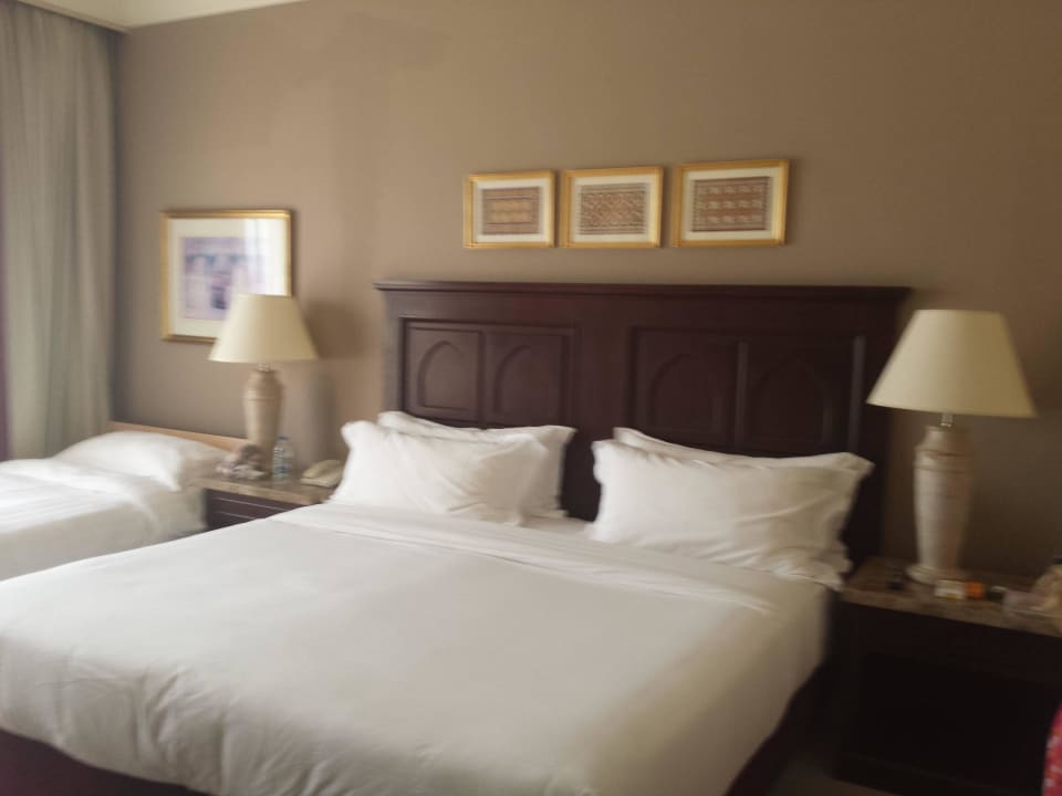 Bett - 3 Personen Miramar Al Aqah Beach Resort