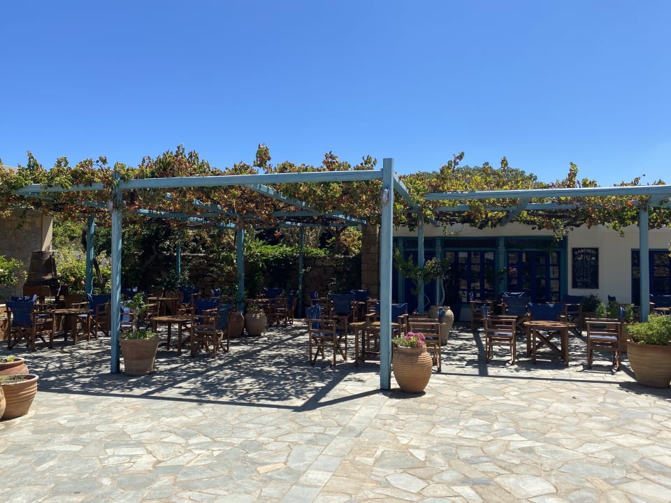 Außenansicht Kernos Beach Hotel & Bungalows