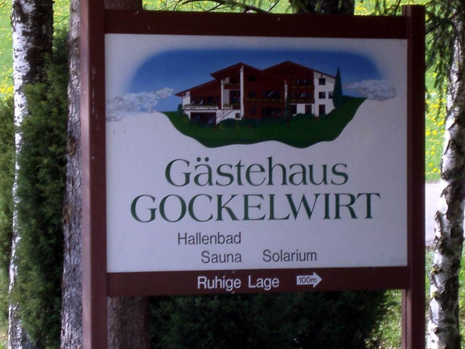 Zufahrt zum Gästehaus Landhotel Gockelwirt