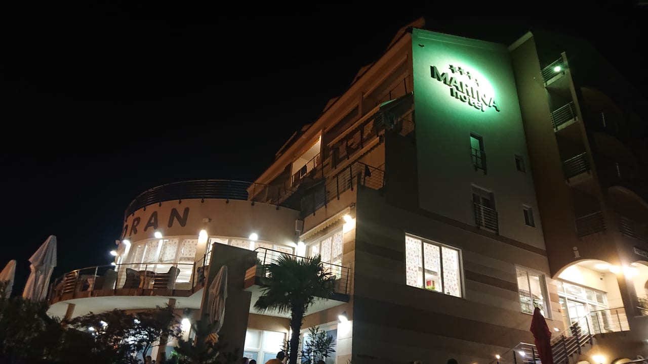 Außenansicht Hotel Marina