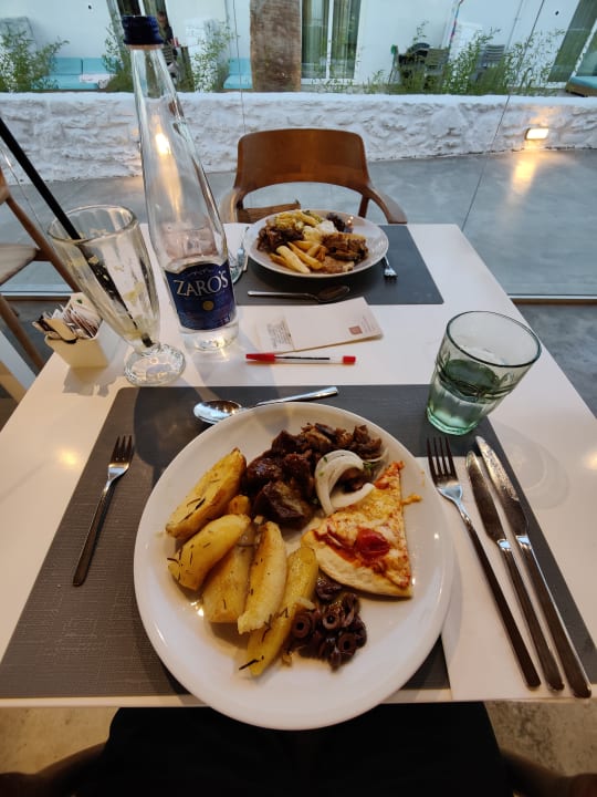 Gastro Paralos Lifestyle Beach