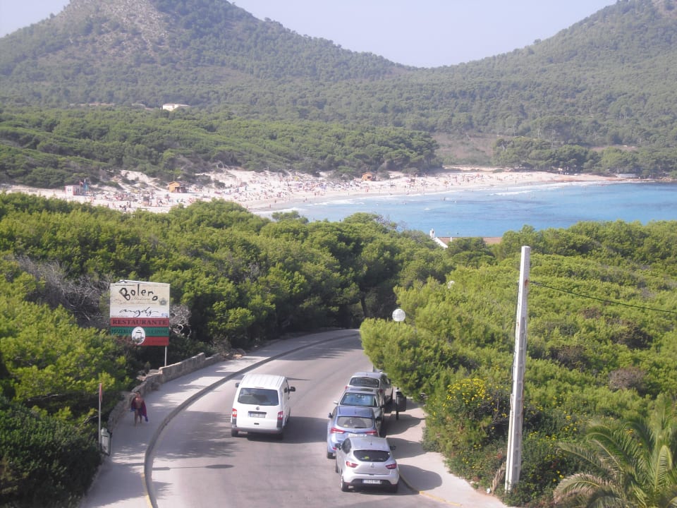 Weg zum sehr schönen Strand Hotel & Spa S'Entrador Playa