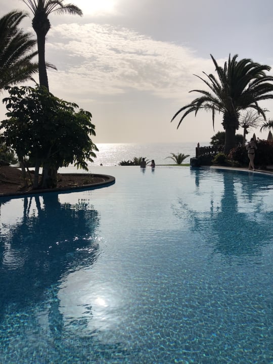 Pool R2 Pajara Beach