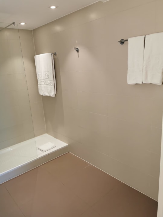 Zimmer NH Collection Hamburg City