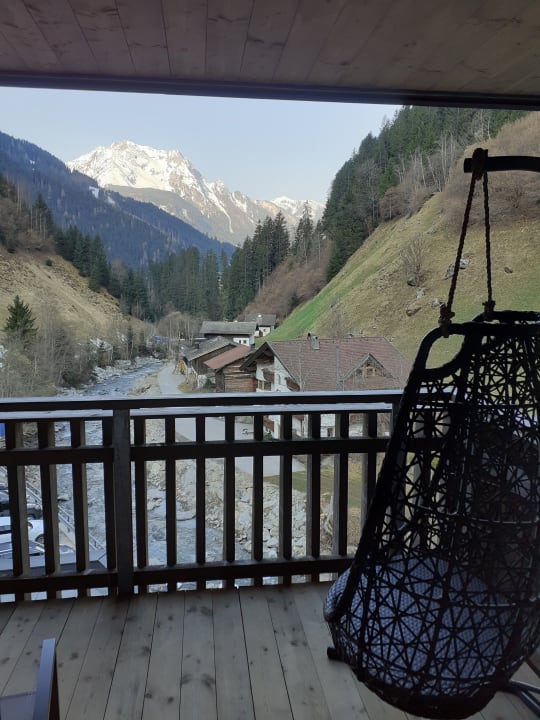 Ausblick ZillergrundRock Luxury Mountain Resort