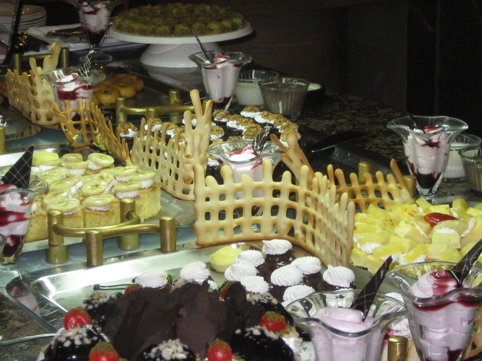 Nachtisch Alba Queen Hotel