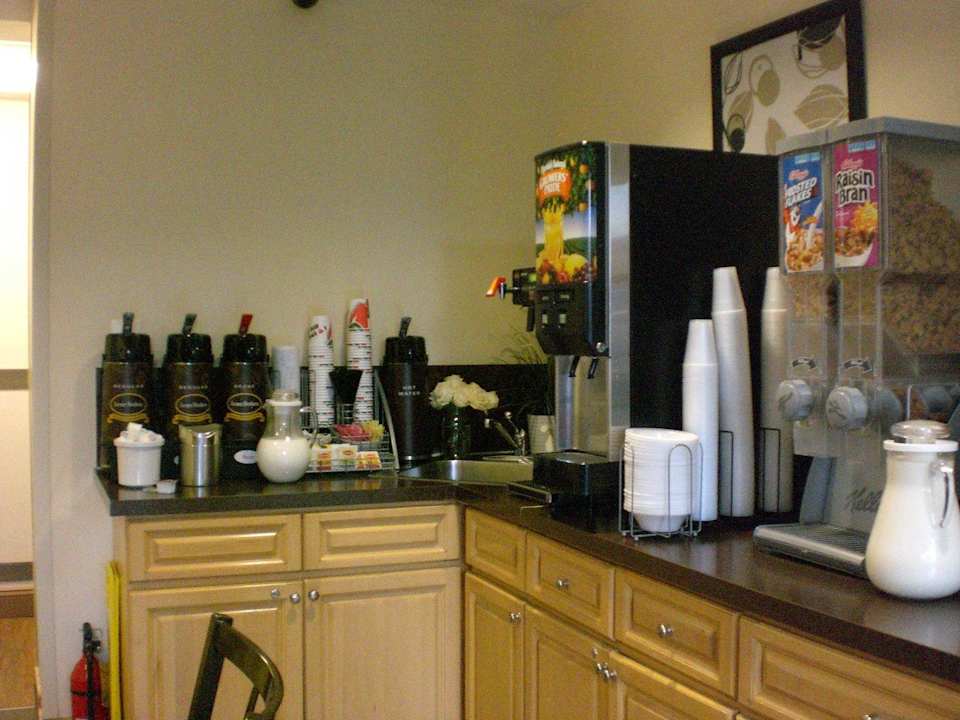 Frühstück Hotel Super 8 Brooklyn